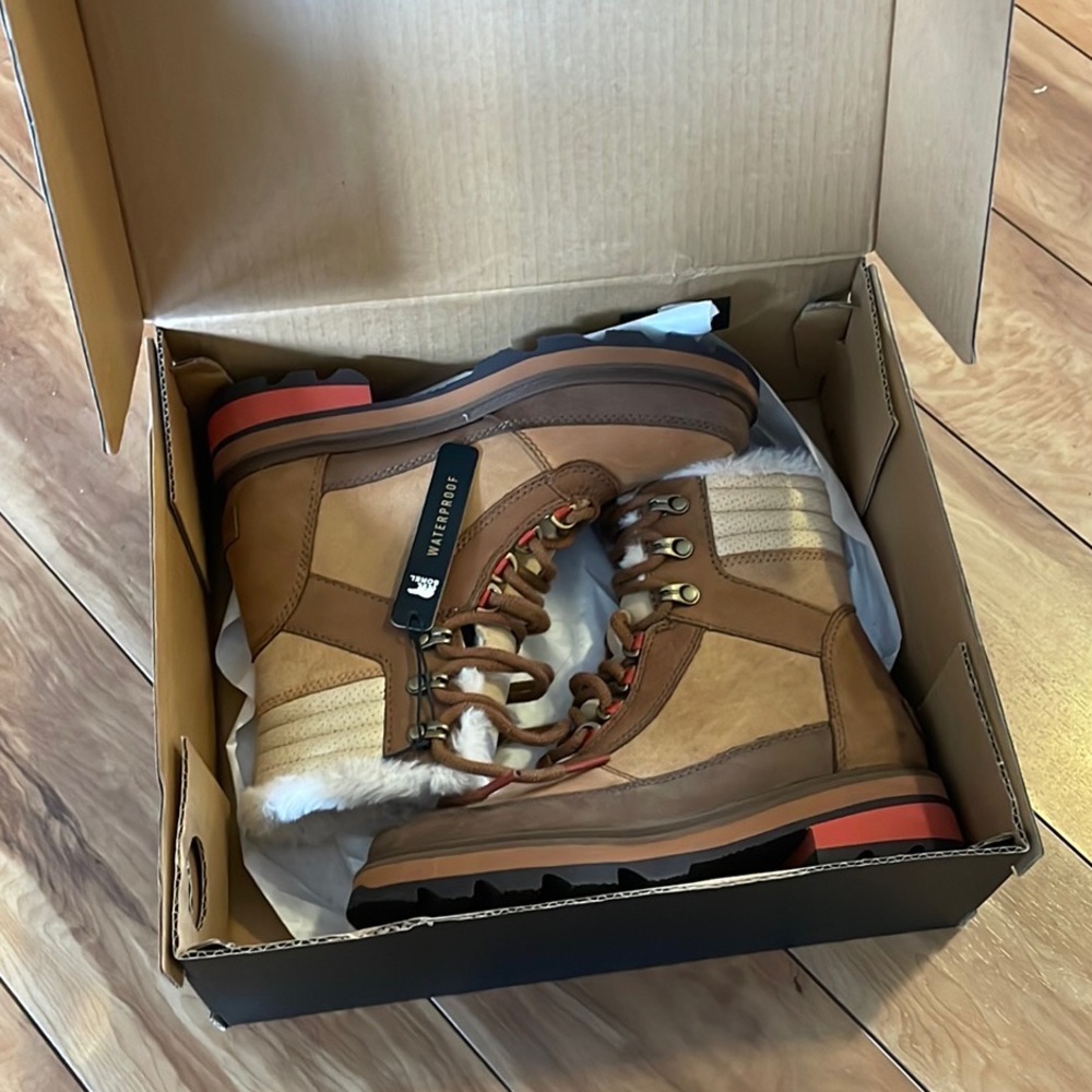 Sorel Lennox Boots